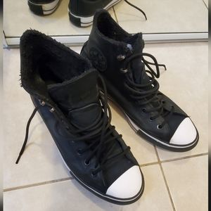 Converse waterproof size 11.5 (28.5) cm